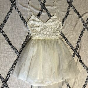 Miss Avenue size L dress